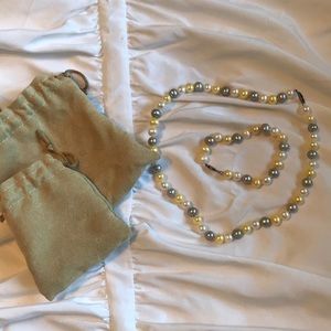 Pearl necklace and matching bracelet ✨